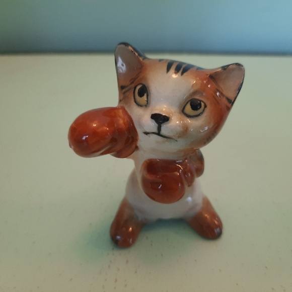 Vintage Ceramic Boxing Cats Kittens Salt & Pepper Shakers SCARCE! - Picture 11 of 13